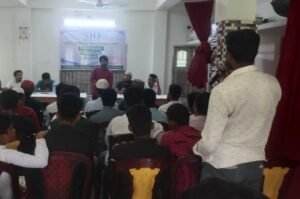 campus cadres meet